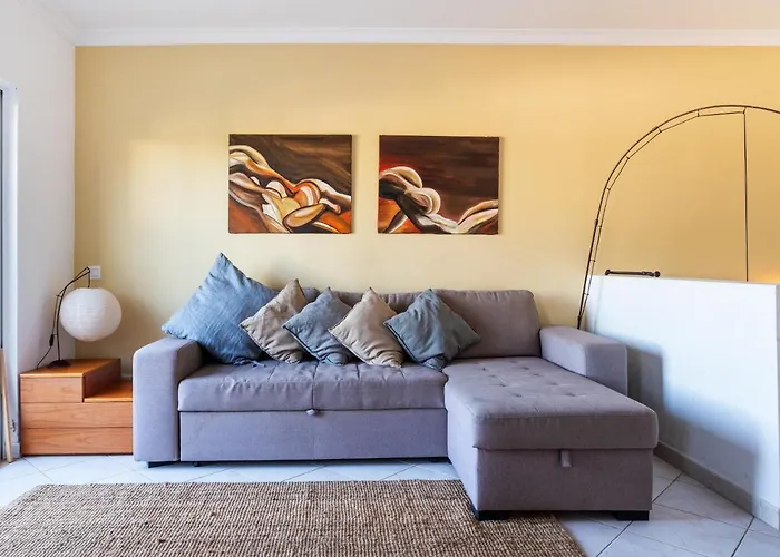 Sunny For Families 아파트 *