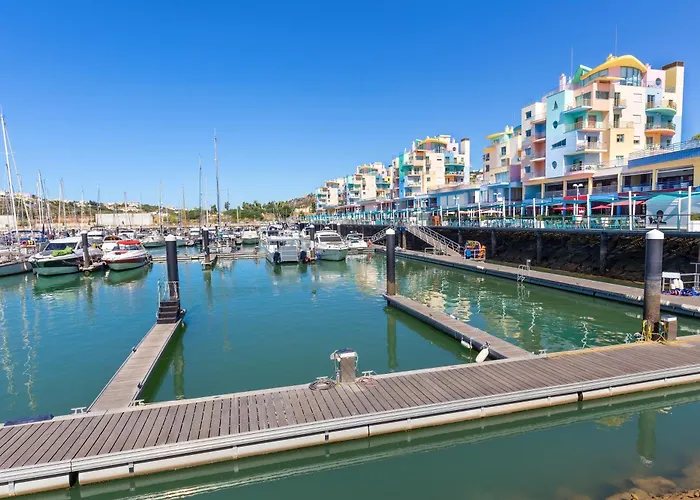 Sunny For Families * 알부페이라